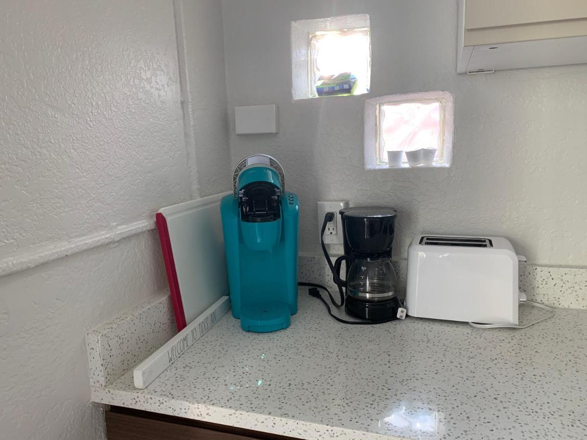 Tides Inn On The Bay Vacation Homes Bradenton Beach Bagian luar foto
