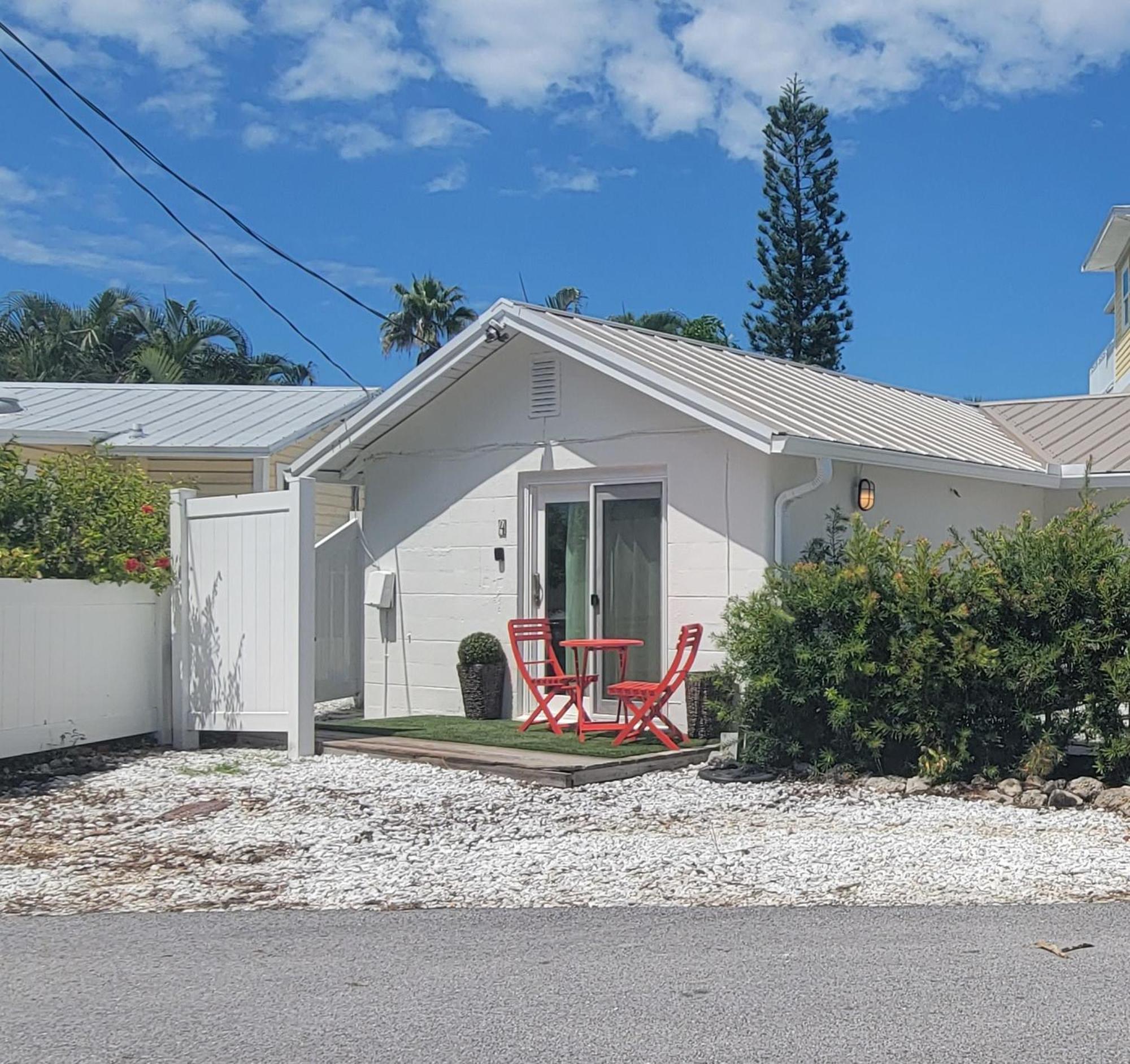 Tides Inn On The Bay Vacation Homes Bradenton Beach Bagian luar foto