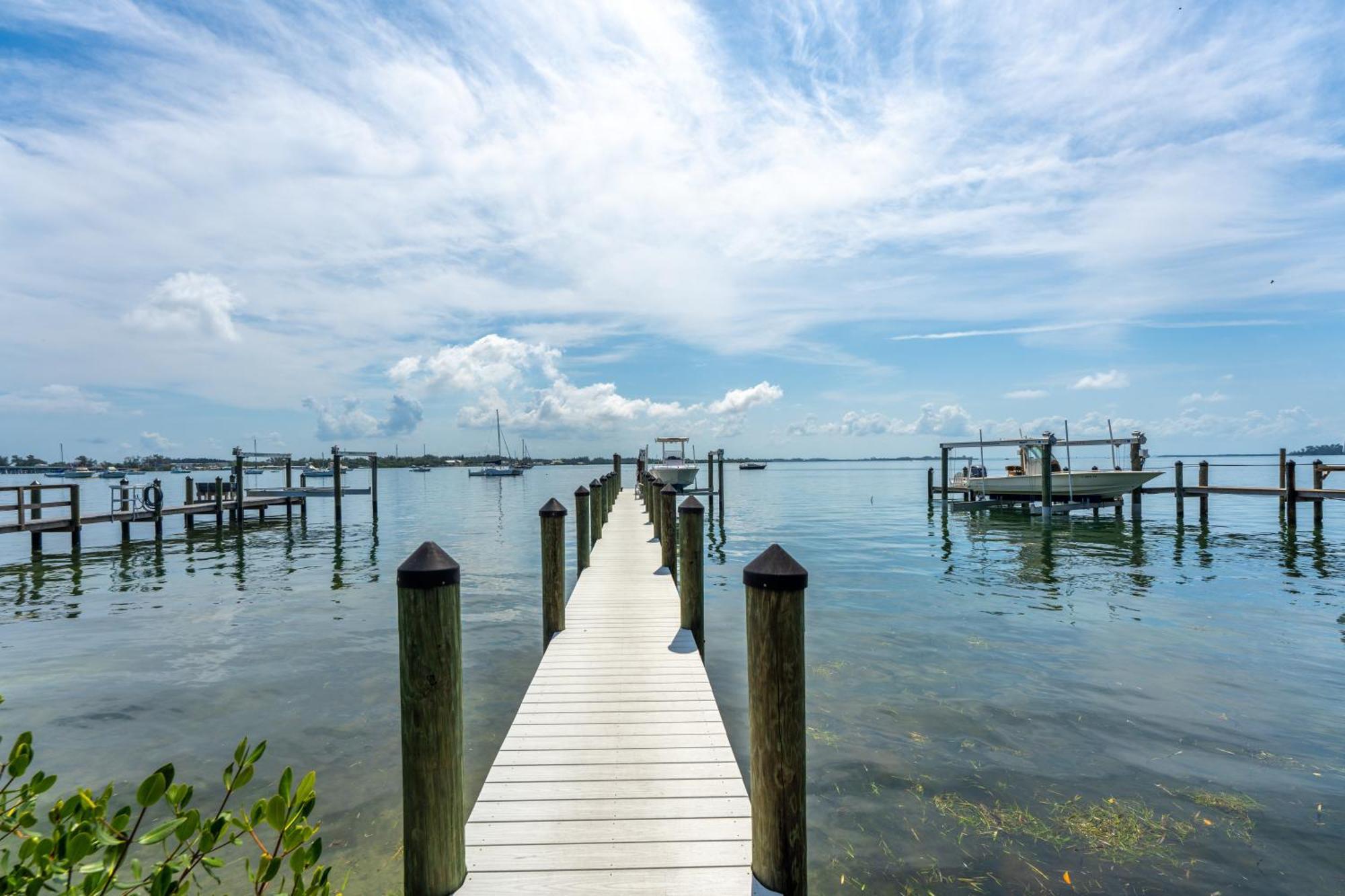 Tides Inn On The Bay Vacation Homes Bradenton Beach Bagian luar foto