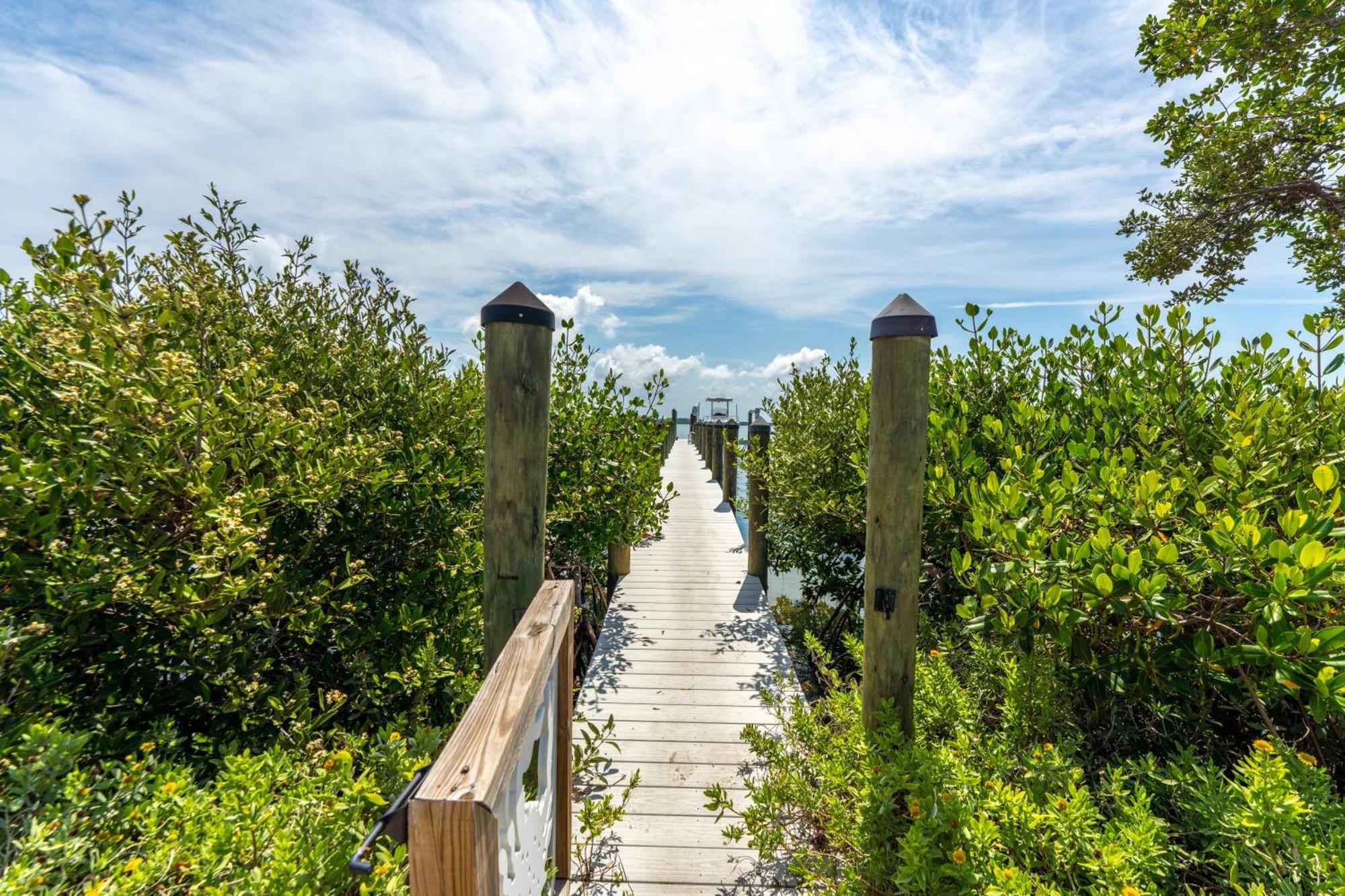 Tides Inn On The Bay Vacation Homes Bradenton Beach Bagian luar foto