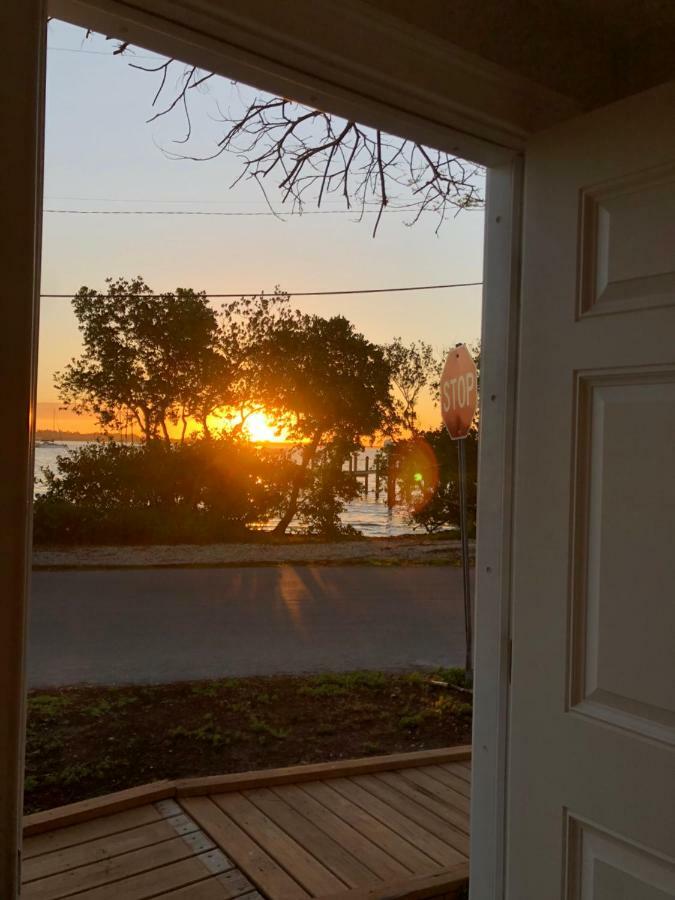 Tides Inn On The Bay Vacation Homes Bradenton Beach Bagian luar foto